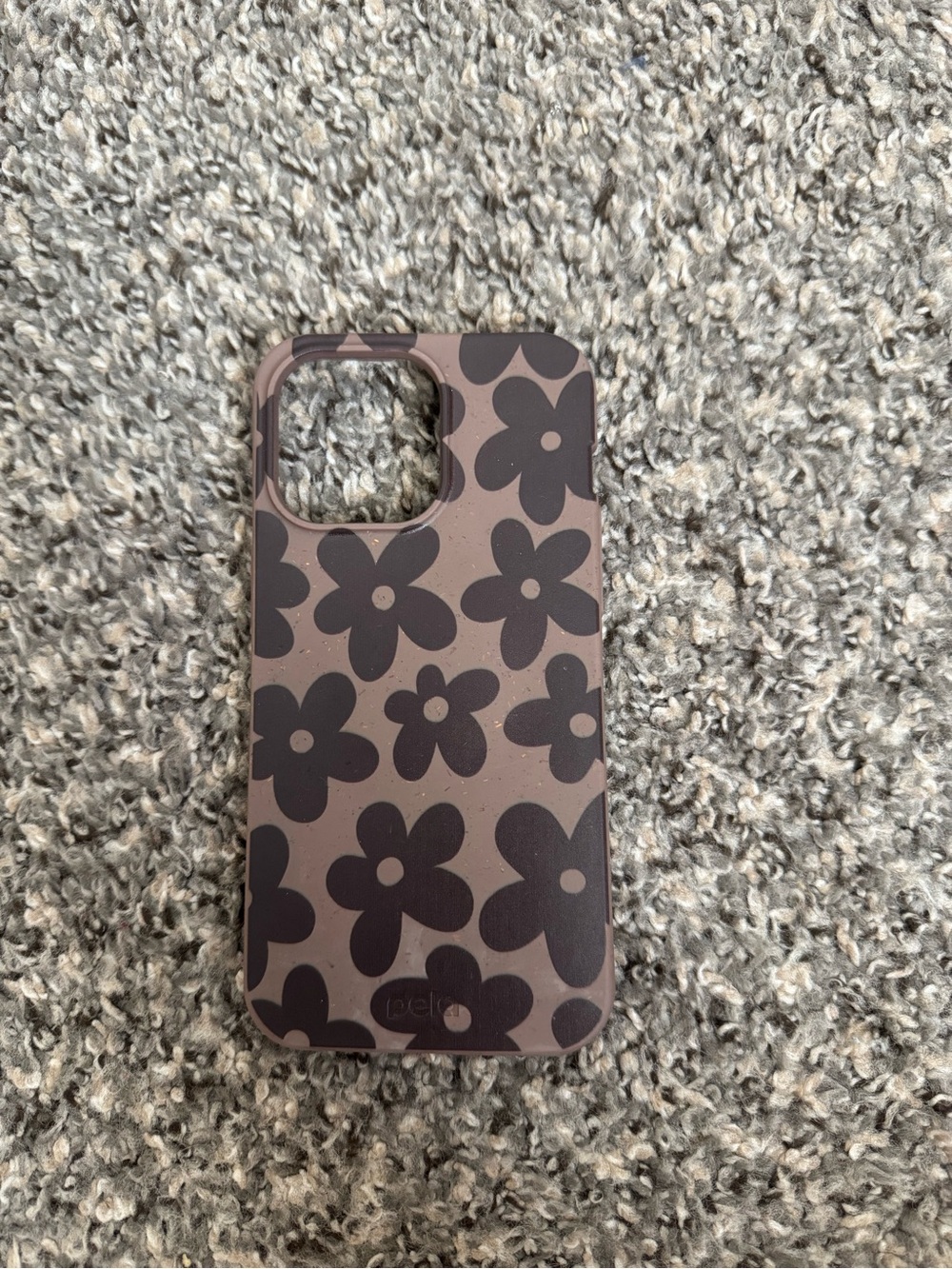 Pela iphone 15 pro max Floral Case